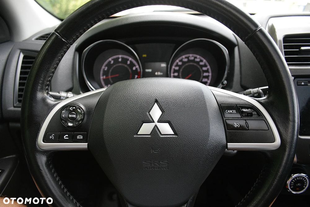 Mitsubishi ASX - 21