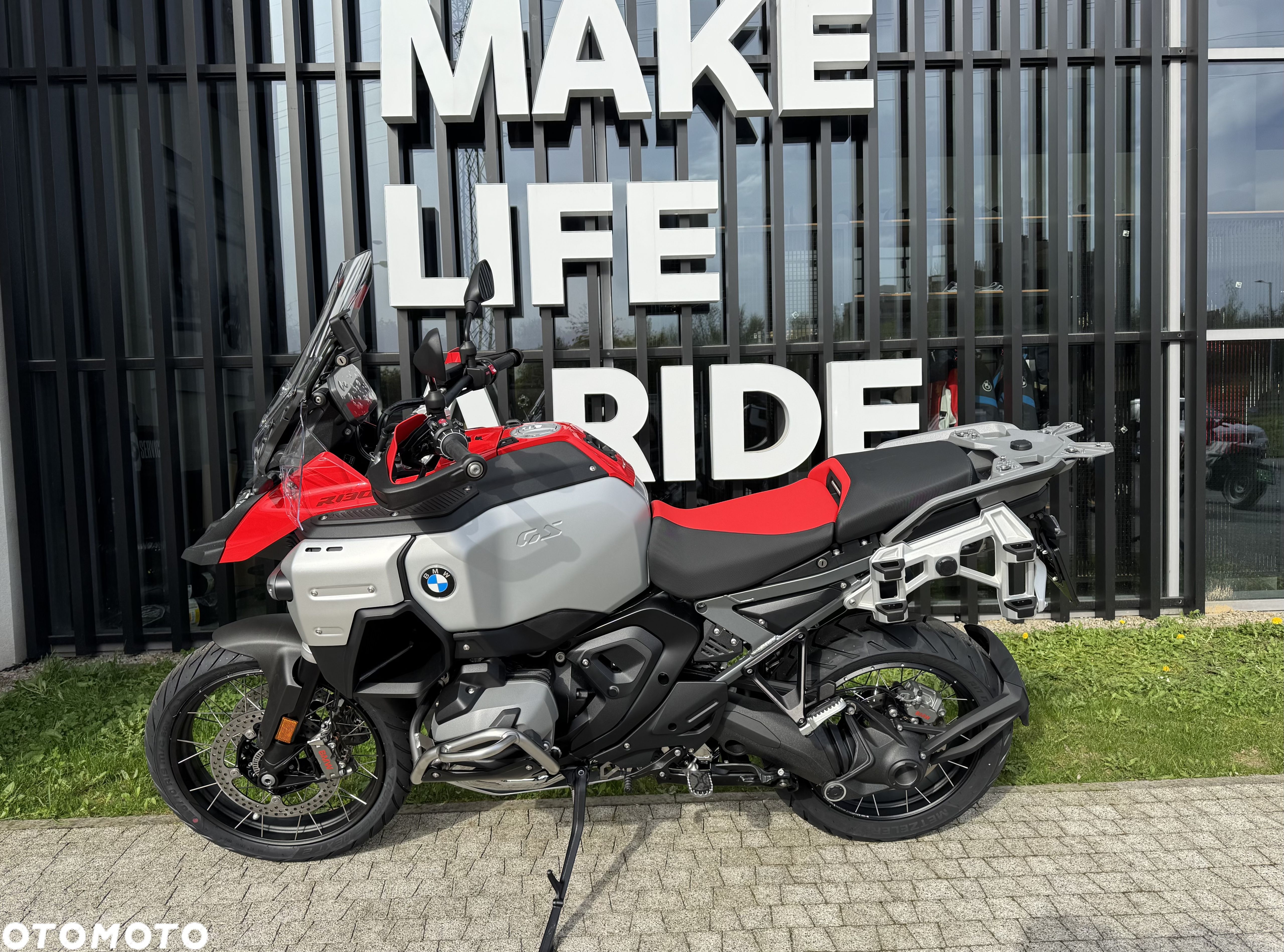 BMW Adventure - 1