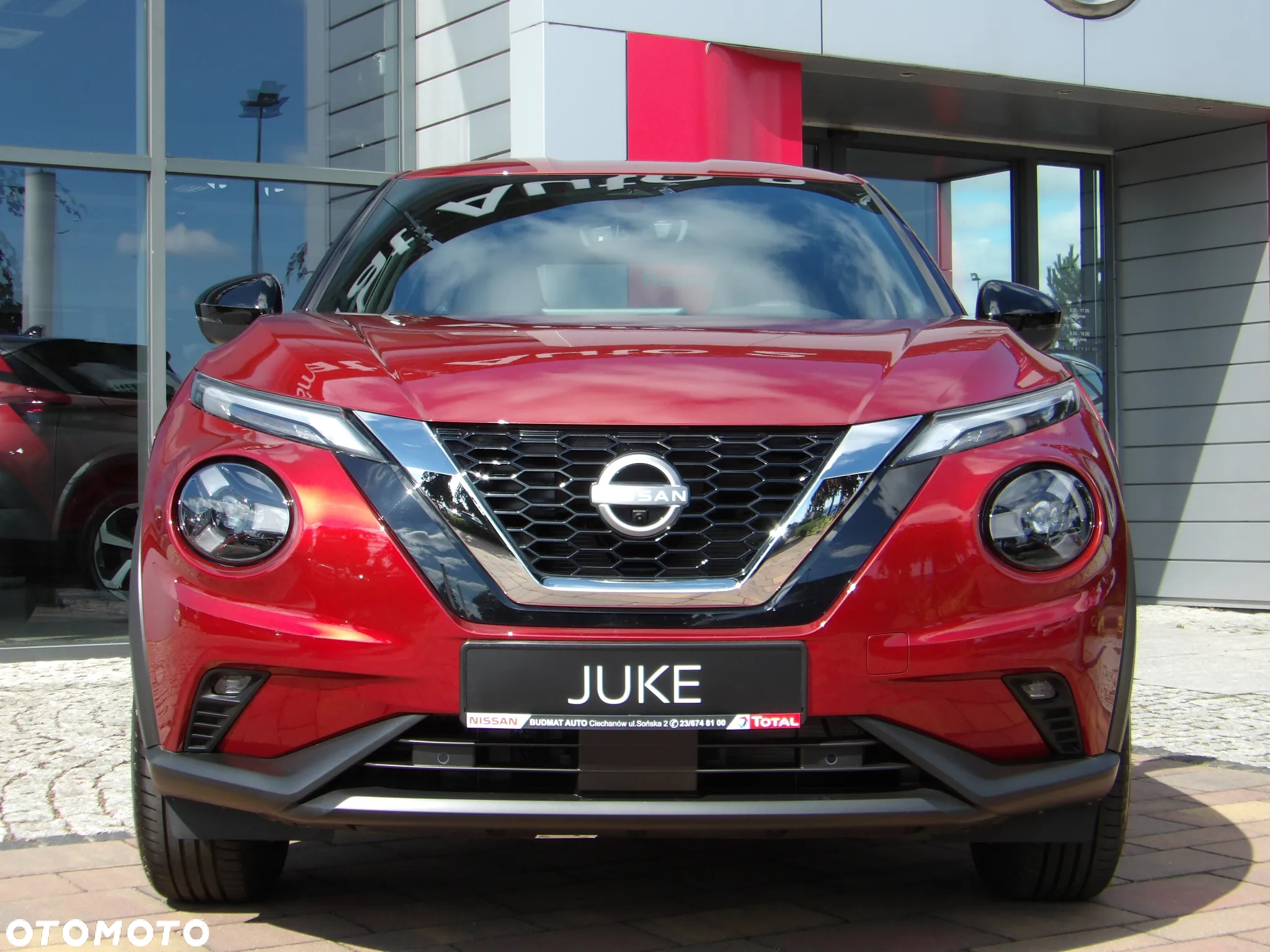Nissan Juke 1.0 DIG-T N-Connecta DCT - 2