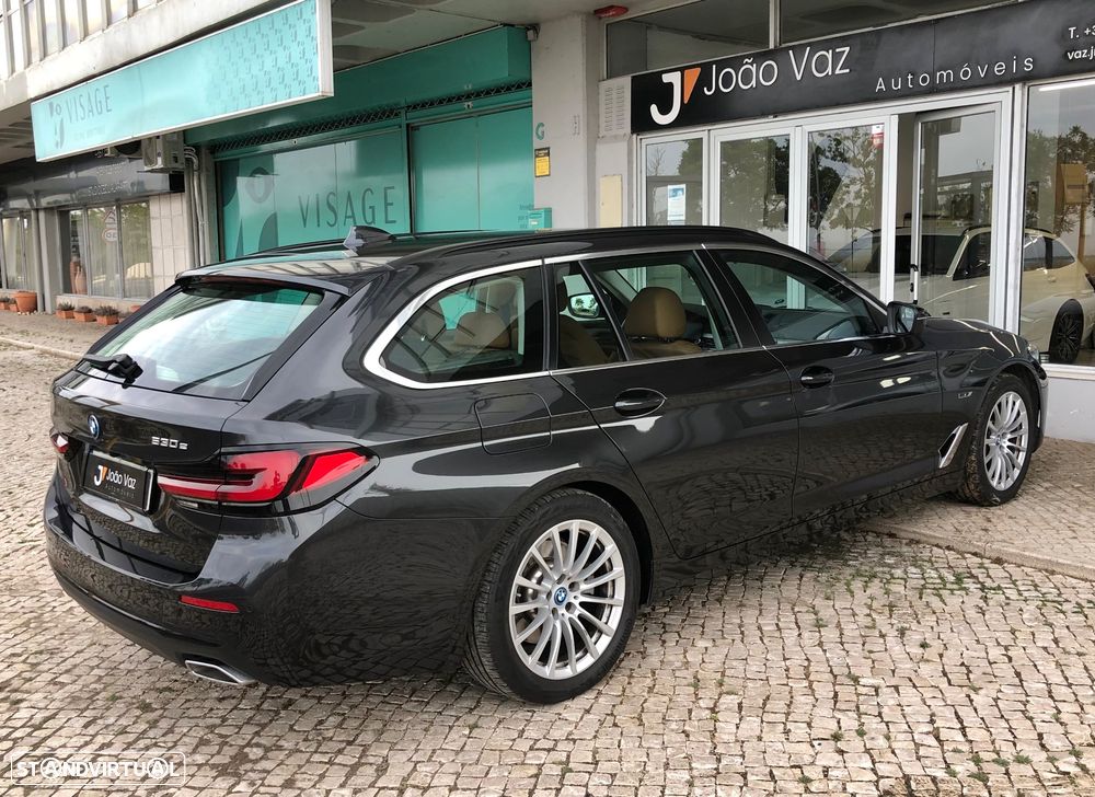 BMW 530 e Line Luxury - 12