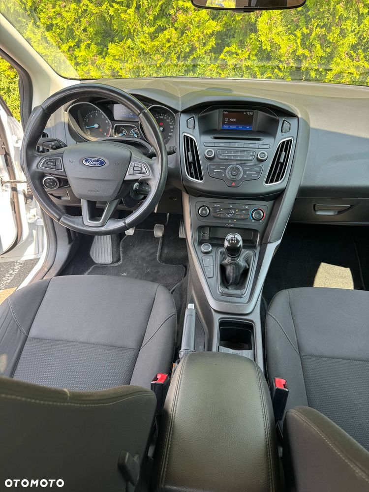 Ford Focus 1.0 EcoBoost Active - 15