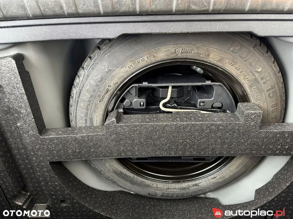 Peugeot 2008 1.2 Pure Tech GPF Allure S&S - 22