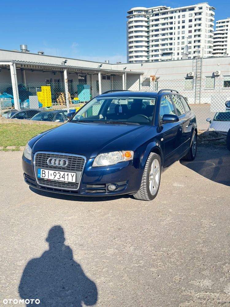Audi A4 Avant - 11