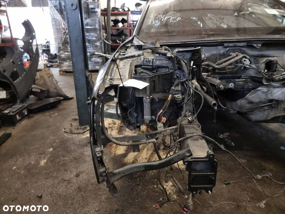 ĆWIARTKA PRAWA PRZÓD AUDI A8 D4 LZ9Y - 3