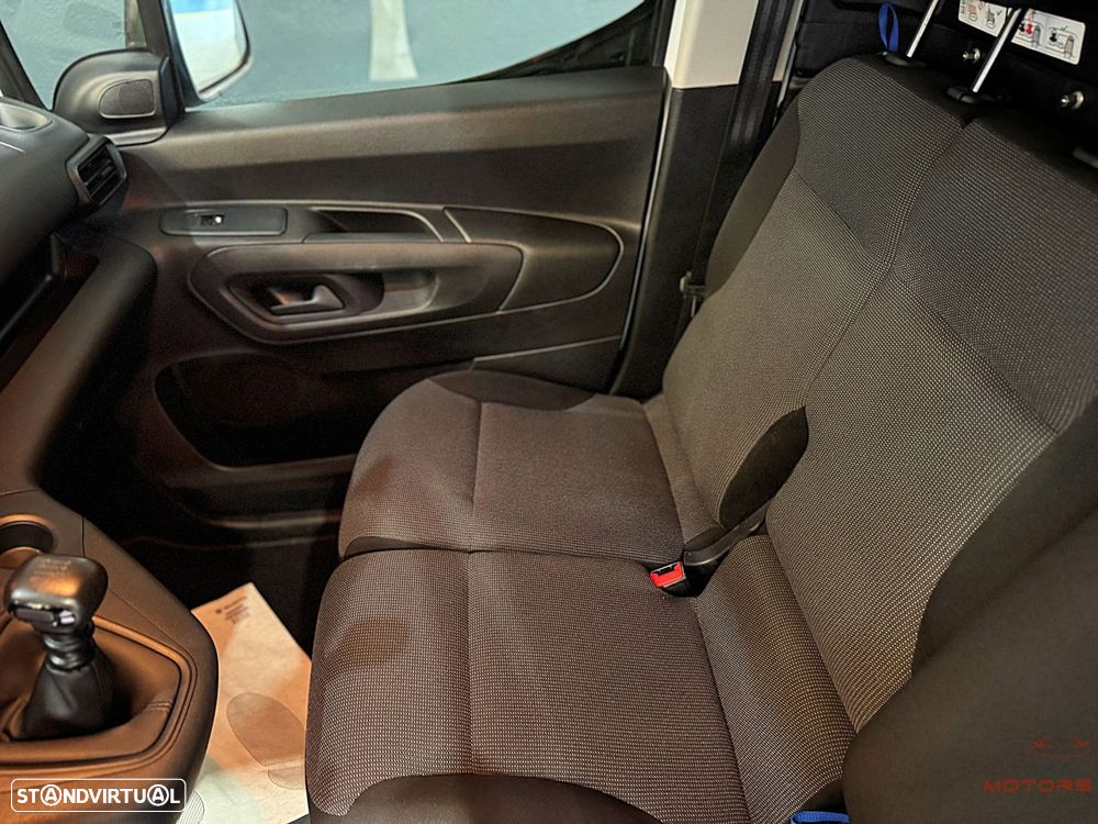 Fiat Doblo Outro - 19
