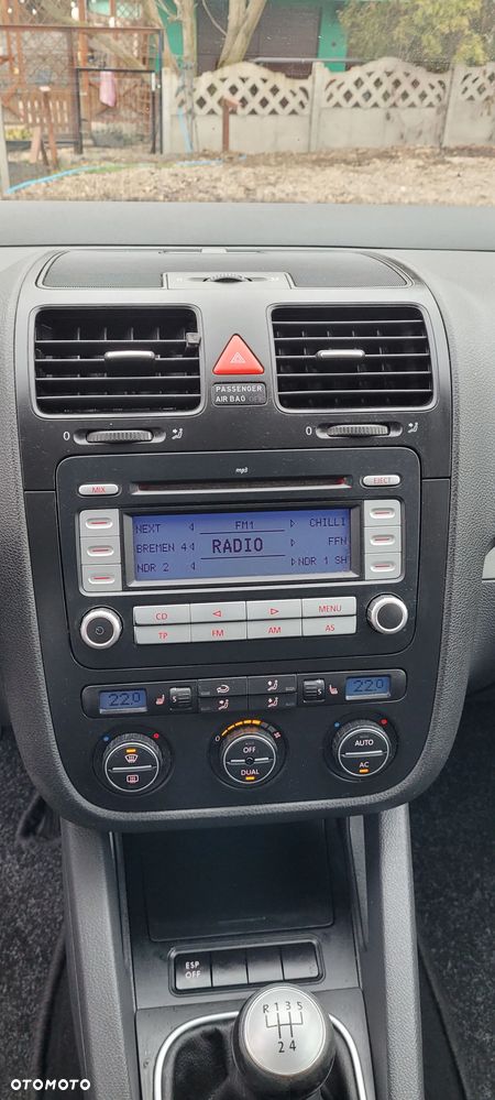 Volkswagen Golf 1.4 Team - 23