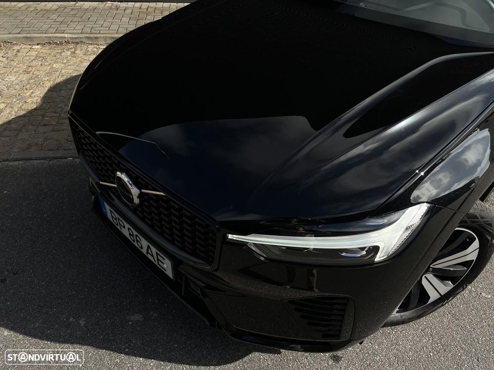 Volvo XC 60 2.0 T6 PHEV Plus Dark AWD - 21