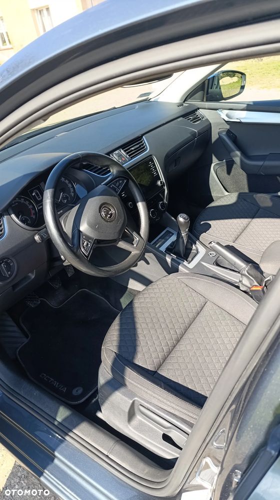 Skoda Octavia 2.0 TDI Drive - 6