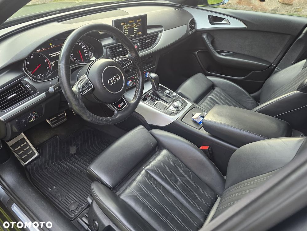 Audi A6 Avant 2.0 TDI Ultra S tronic - 14