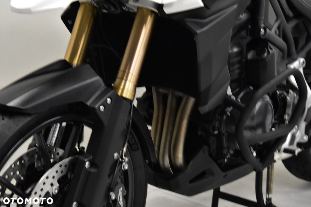 Triumph Tiger - 25
