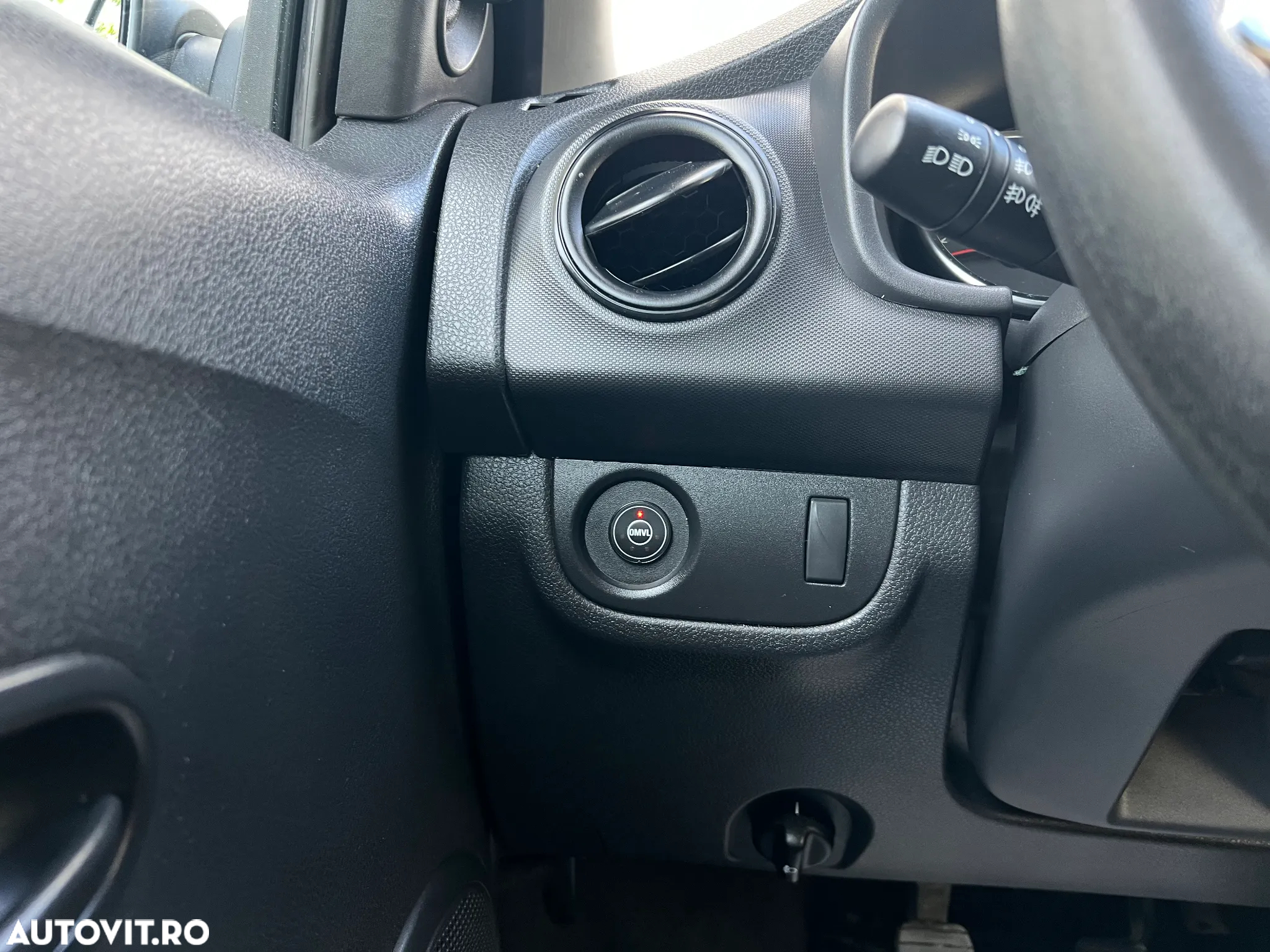 Dacia Logan 1.0 SCe Ambiance - 18