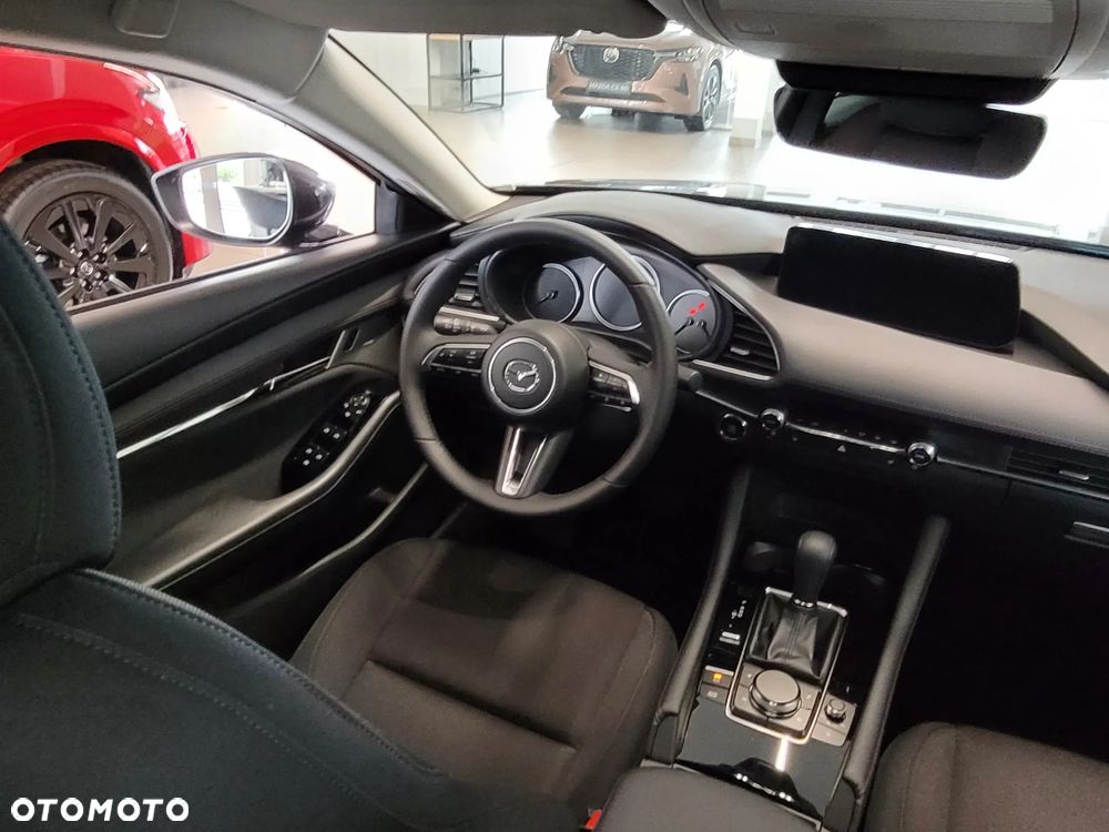 Mazda 3 - 6