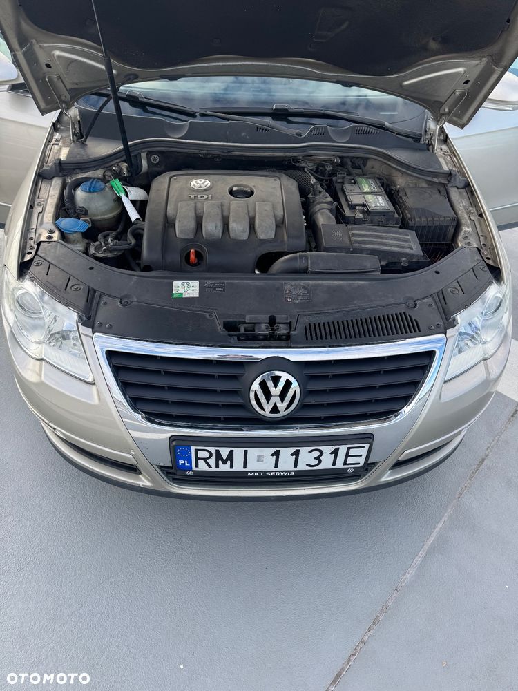 Volkswagen Passat 2.0 TDI 4Mot Comfortline - 12