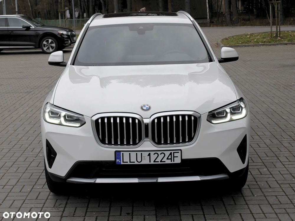 BMW X3 xDrive30i - 11