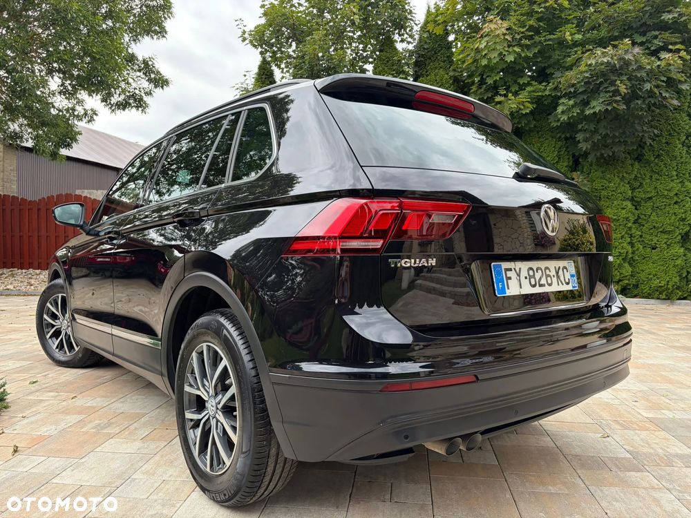 Volkswagen Tiguan - 14