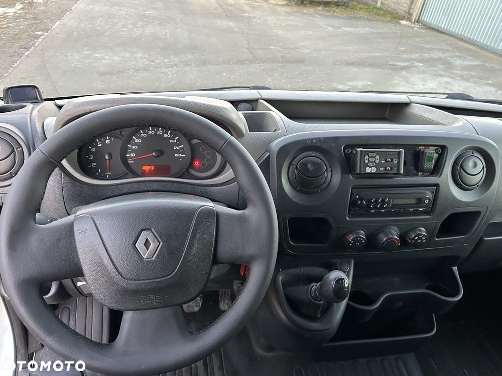 Renault Master - 10