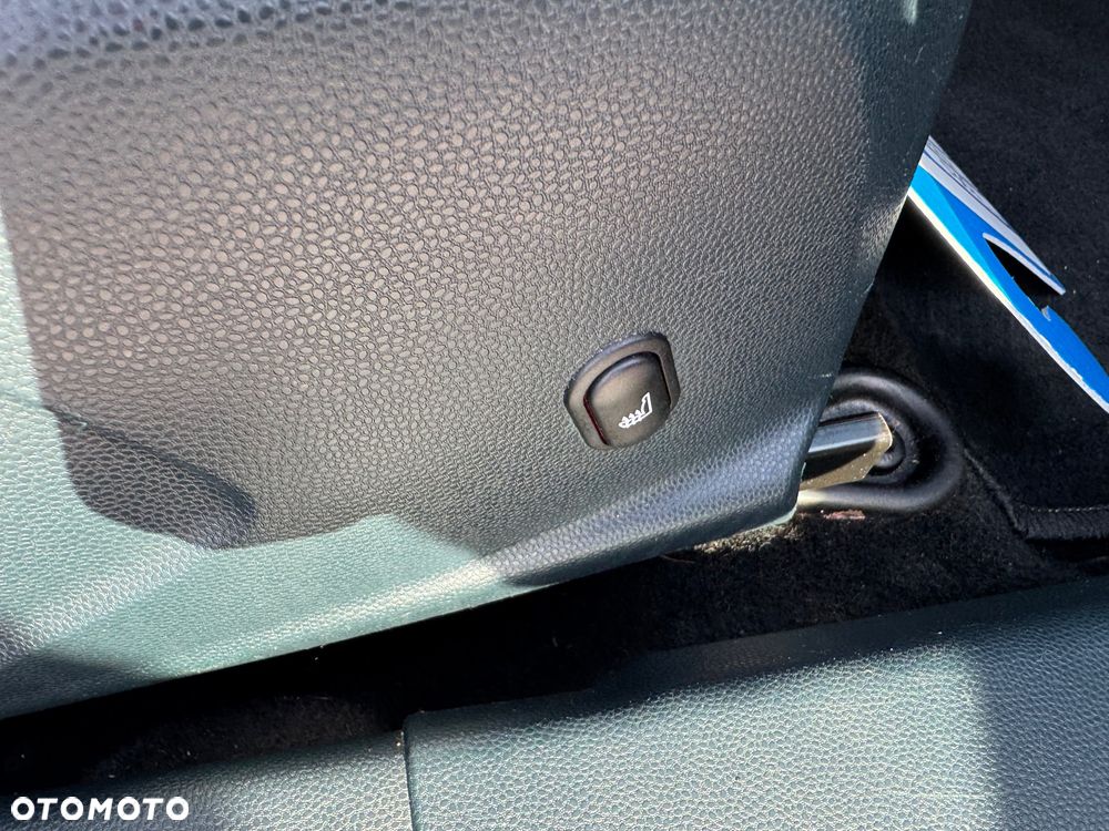 Ford Fiesta - 17