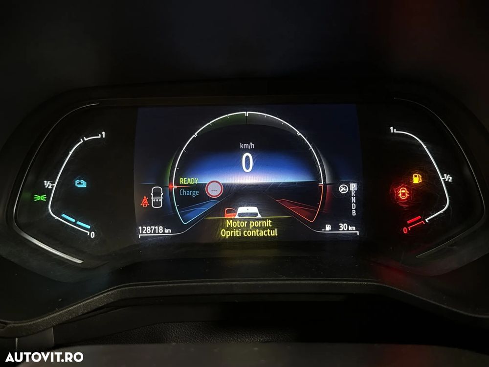 Renault Clio - 11