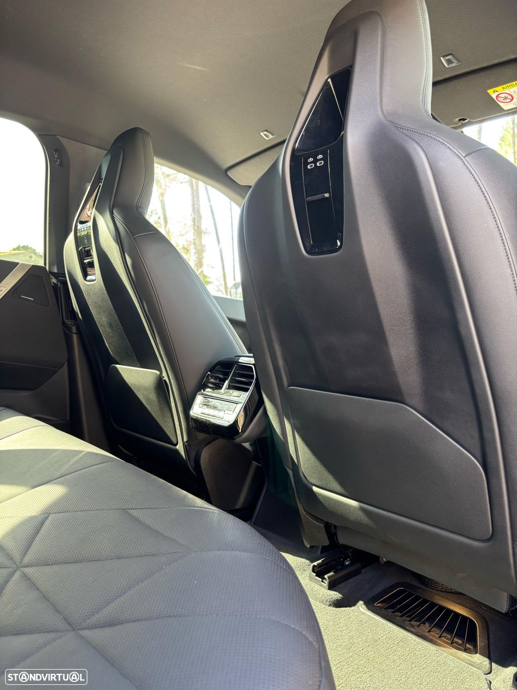 BMW iX xDrive 40 Pack Desportivo - 15