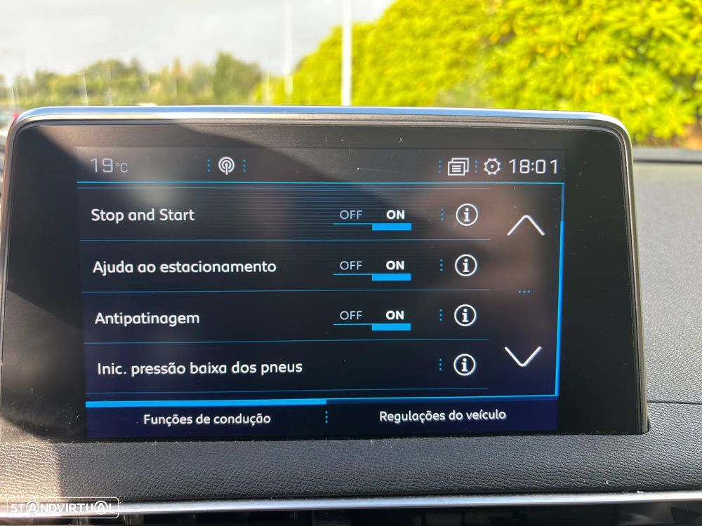 Peugeot 3008 PureTech 130 Stop & Start Allure - 23