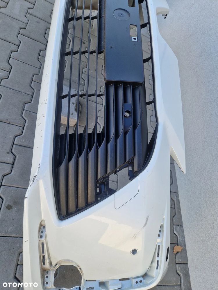 Zderzak Toyota Corolla XII E210 E21 sedan - 6