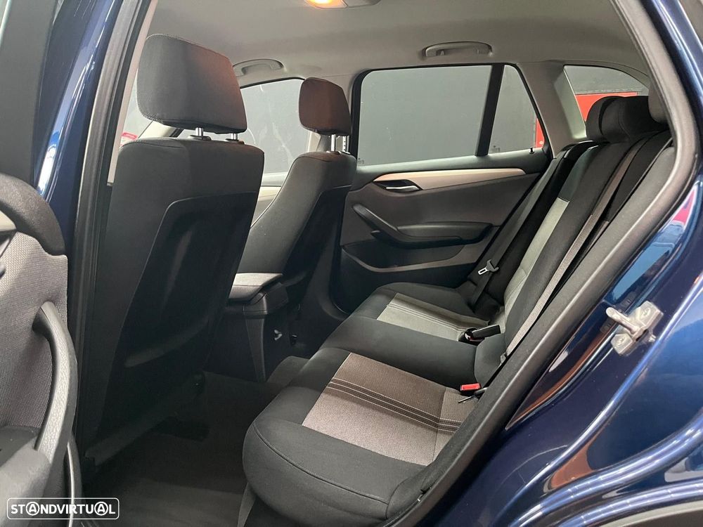 BMW X1 18 d sDrive - 11