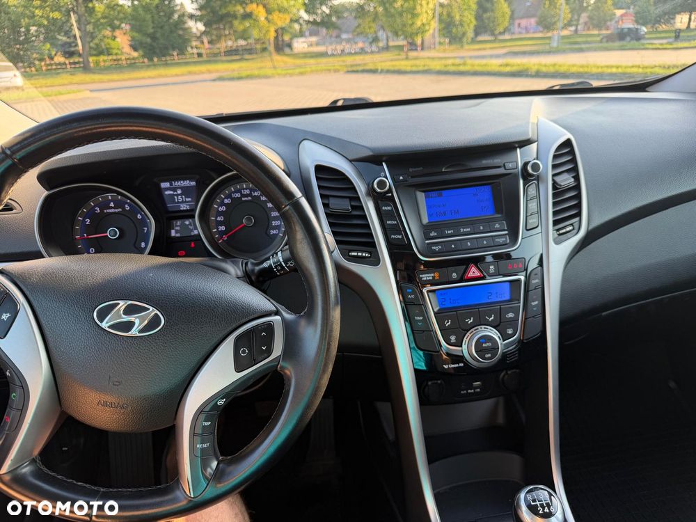 Hyundai i30 1.6 GDI Classic - 13