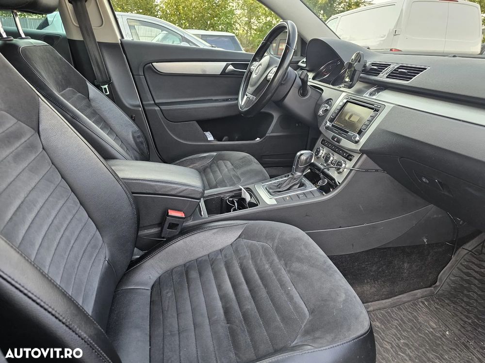 Volkswagen Passat Variant 2.0 TDI BlueMotion Technology Highline DSG - 12