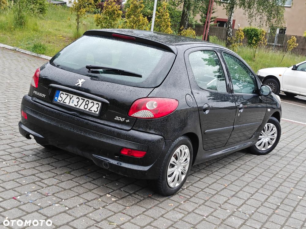 Peugeot 206 plus 1.1 Presence Euro5 - 12