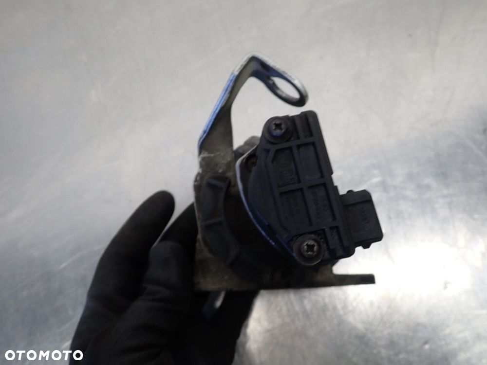 PRZEPUSTNICA BMW E39 2.5 523I M52B25 1703562 - 4