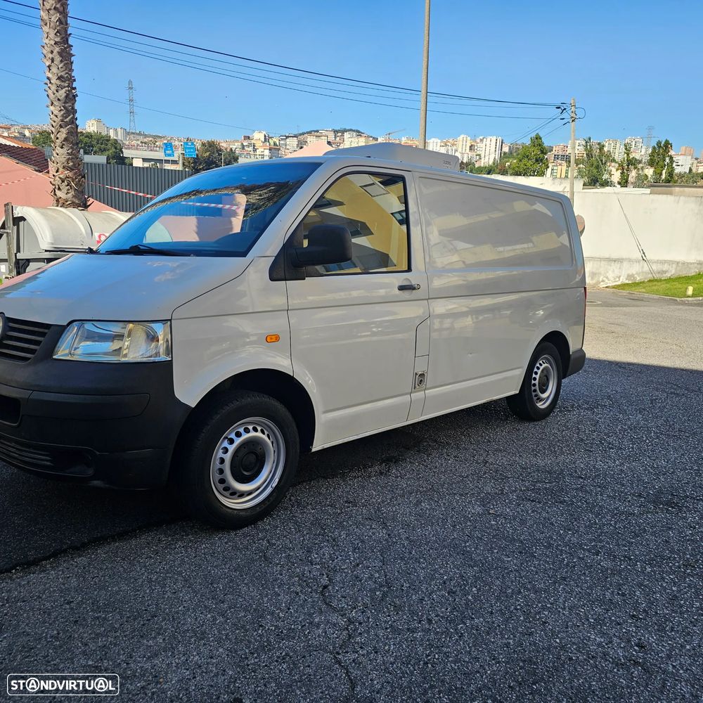VW Transporter frio garagem - 33
