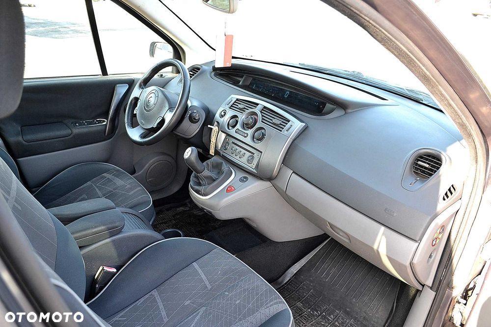 Renault Scenic - 8