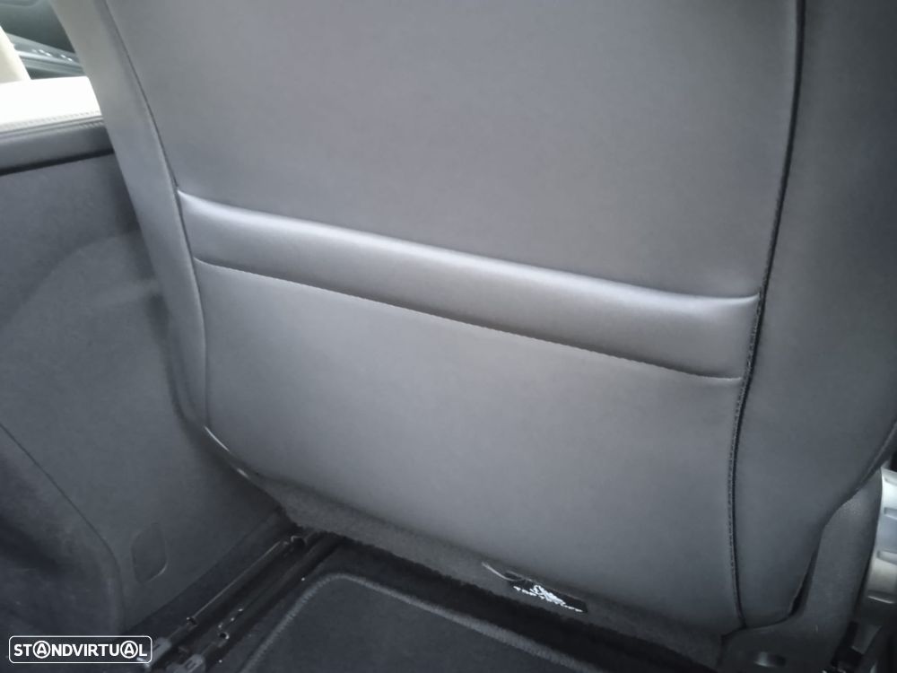 Peugeot 3008 1.6 Hybrid Allure Pack e-EAT8 - 35