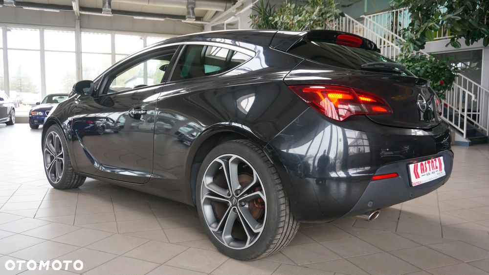 Opel Astra IV GTC 1.4 T Enjoy - 5