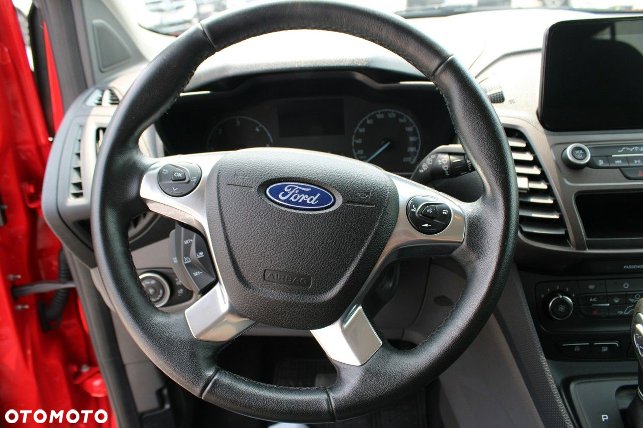 Ford Transit Connect - 23