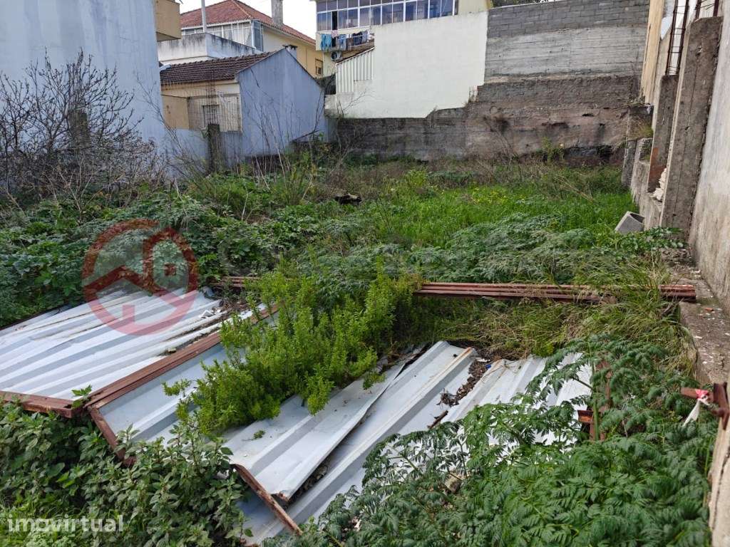 Terreno para construção de moradia isolada, na Pontinha - Grande imagem: 2/7