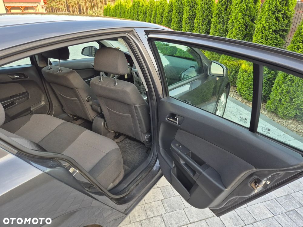 Opel Astra 1.6 Edition - 12