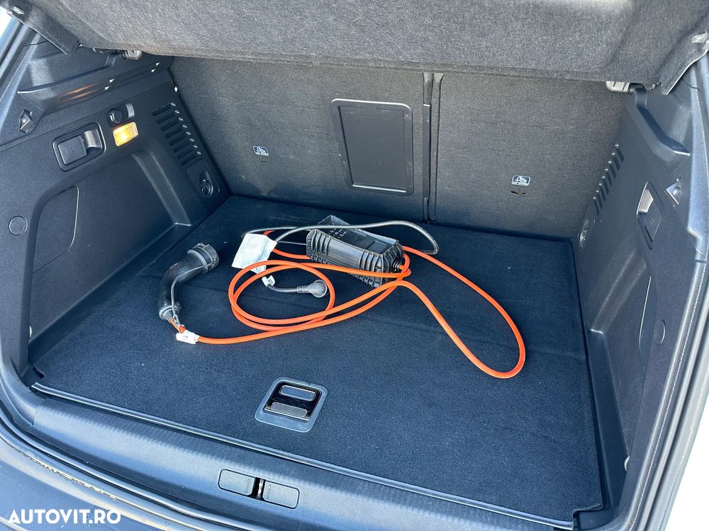Peugeot 3008 PHEV 180 EAT8 Allure Pack - 15