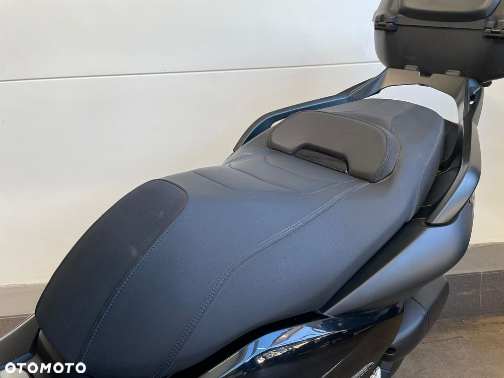Yamaha X-max - 13