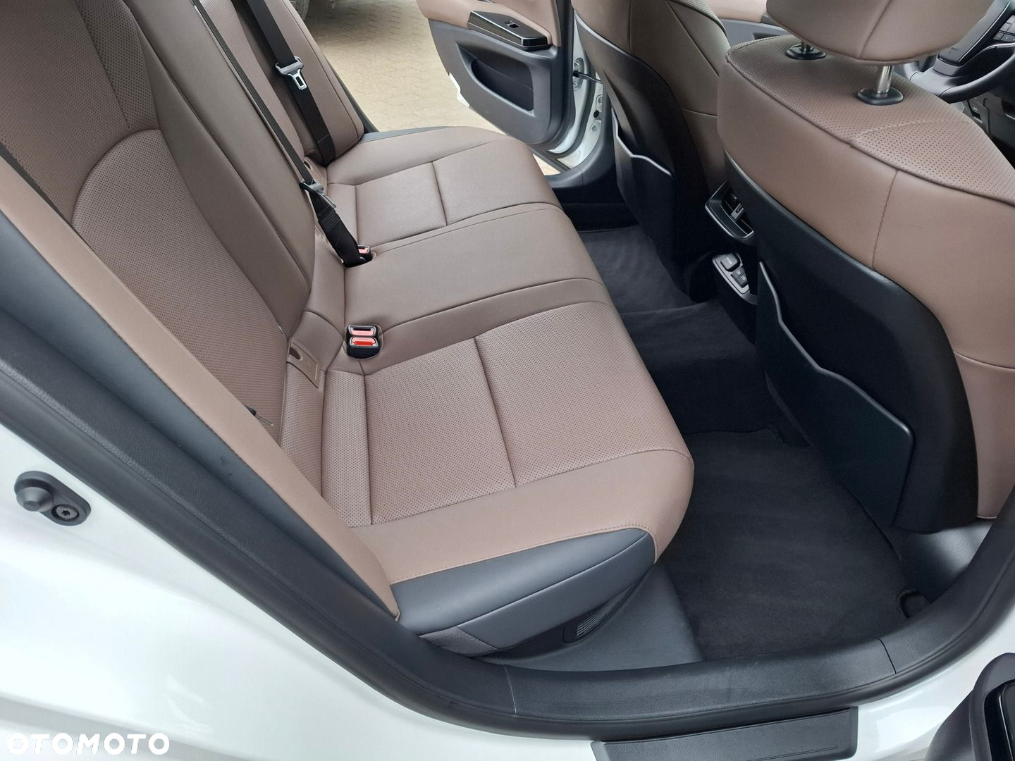 Lexus ES - 26