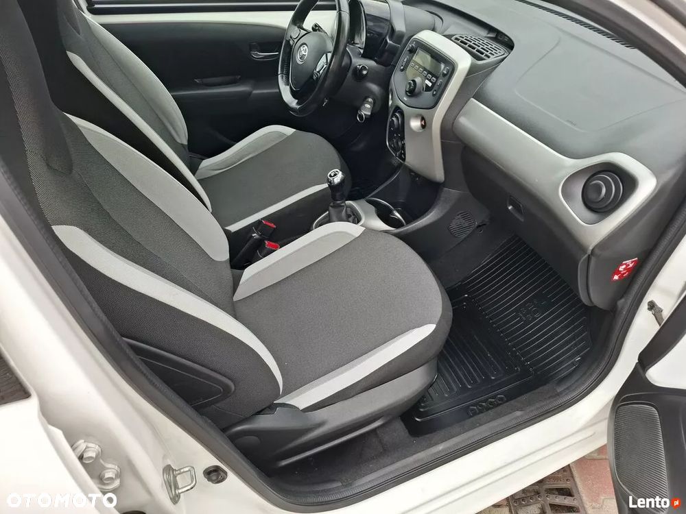 Toyota Yaris 1.33 VVT-i Edition - 39