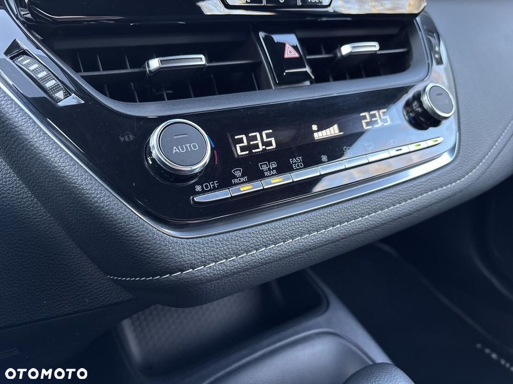 Toyota Corolla 1.8 Hybrid Comfort - 30