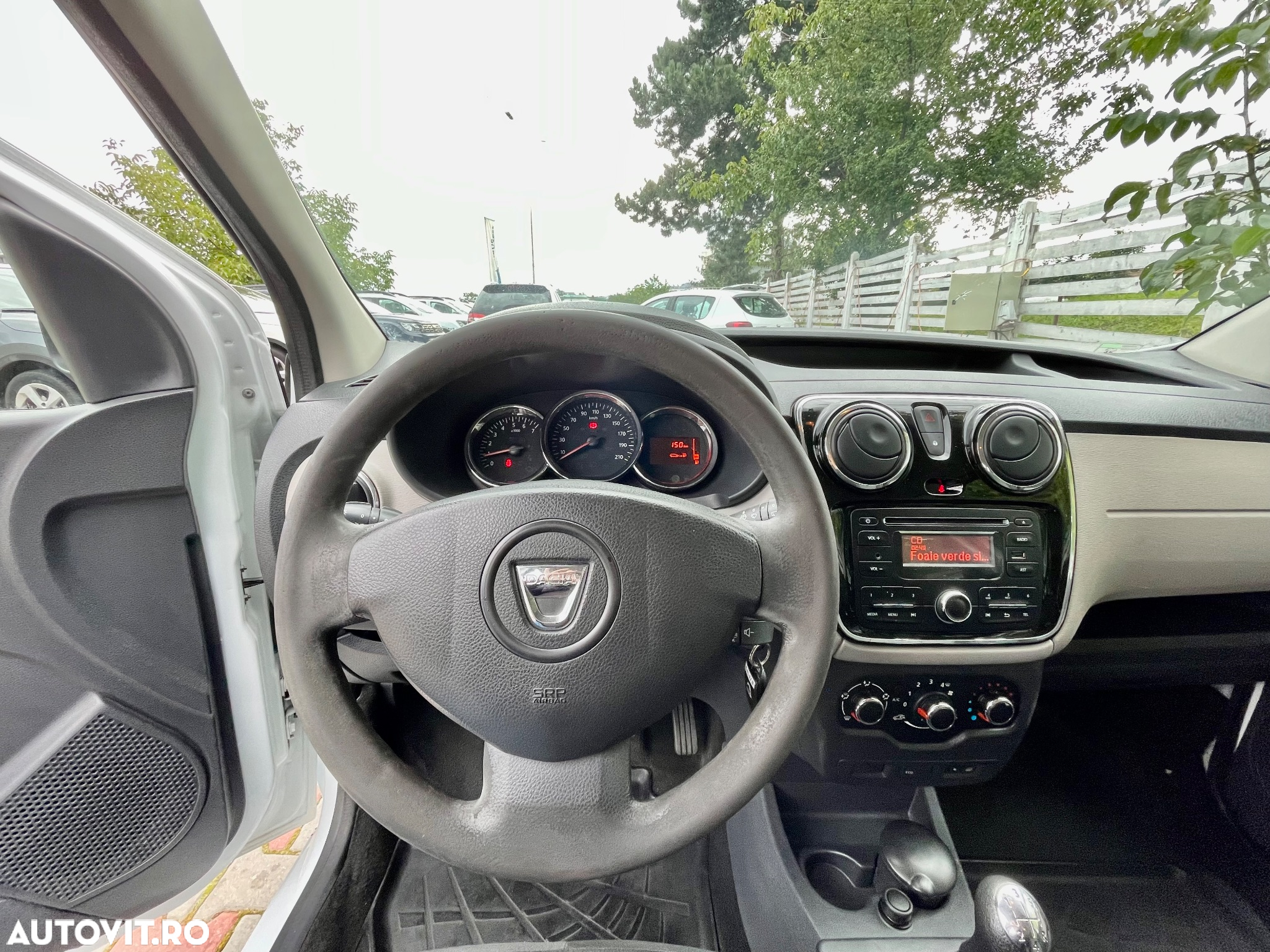 Dacia Dokker 1.5 dCi 75 CP Laureate - 10