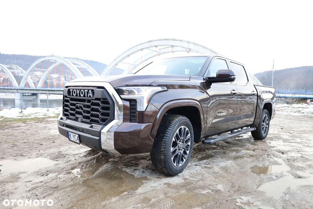 Toyota Tundra - 5