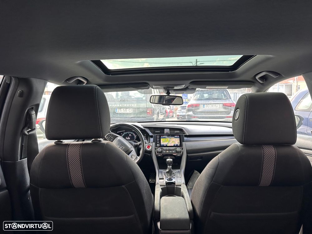 Honda Civic 1.0 i-VTEC Elegance Navi - 10