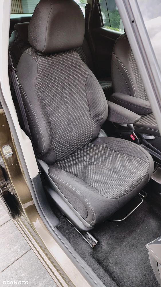 Citroën C4 Picasso 1.6 HDi FAP Tendance - 24