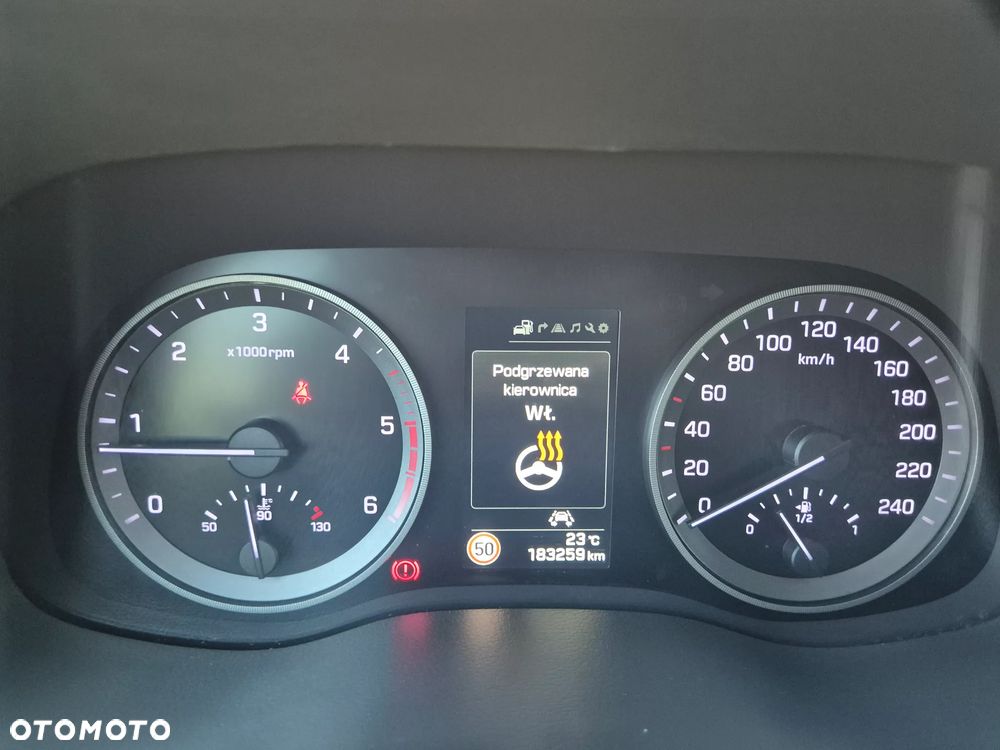 Hyundai Tucson 2.0 CRDi 4WD Advantage - 37