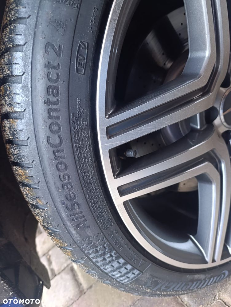 Mercedes-Benz GLE - 10