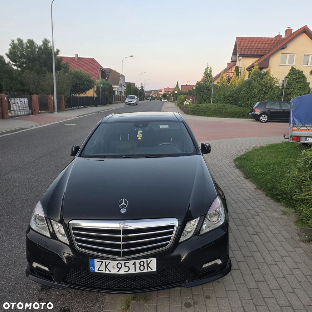 Mercedes-Benz Klasa E 500 4-Matic Avantgarde - 1