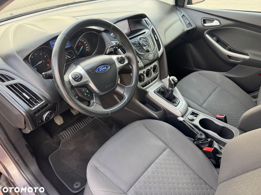 Ford Focus 1.0 EcoBoost 99g Trend - 11
